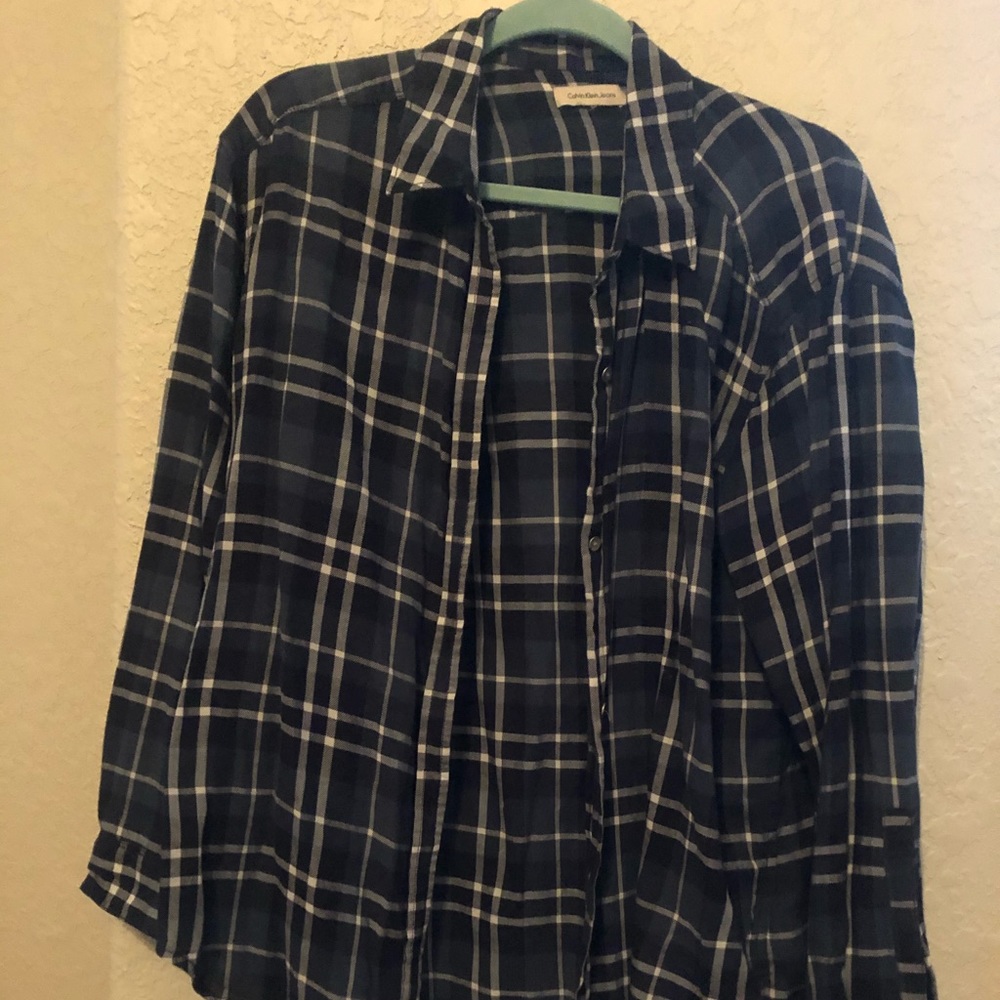 Button up navy plaid shirt